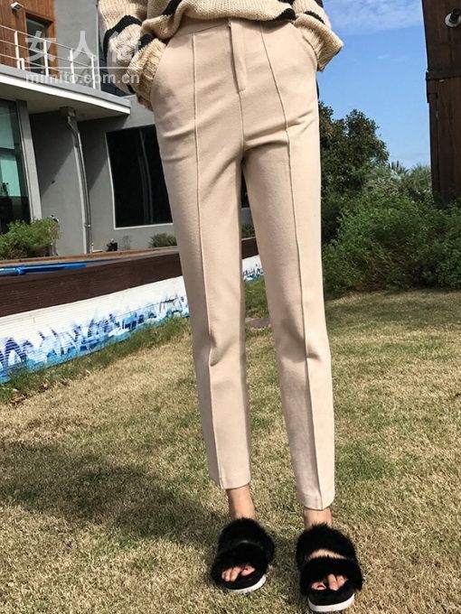直筒裤才是女神们的大美腿利器！